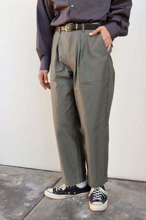 blurhmsROOTSTOCK 23FW Cotton Back Satin Baker Pantsスタイル