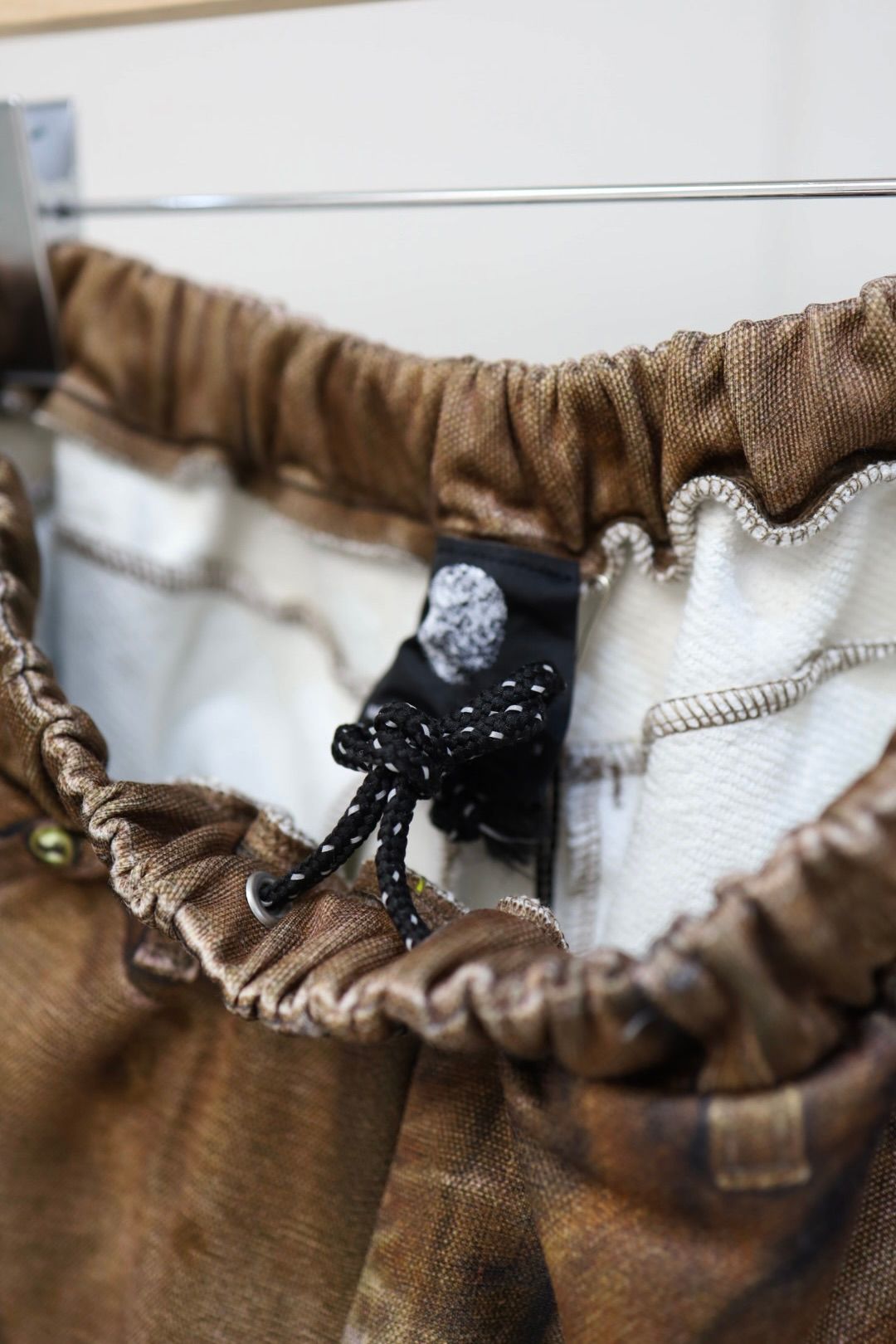 トーキングアバウト ジ アブストラクション 26SS PRINT FLARE PT(26SS-PT-003)BROWN新作発売！