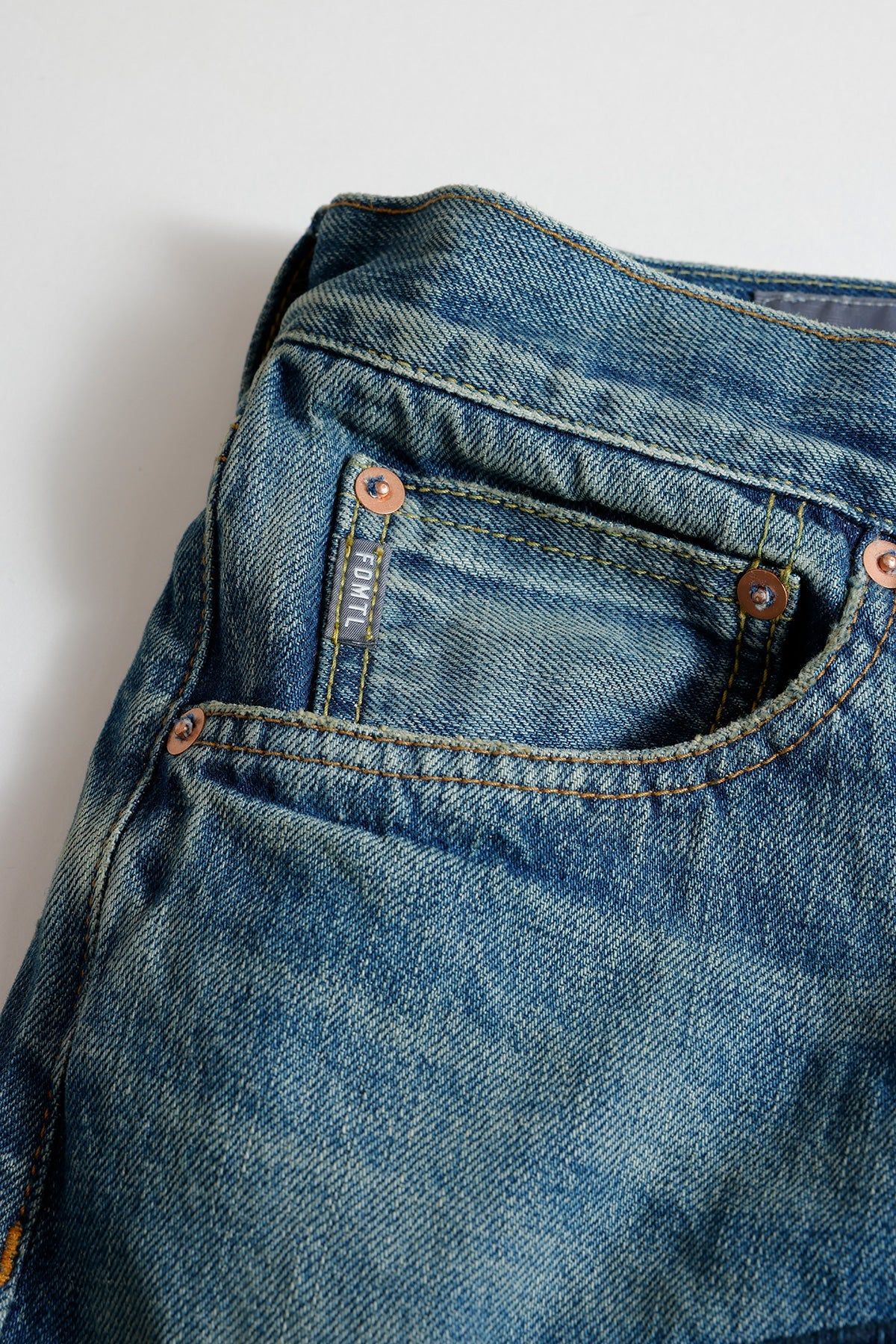 ファンダメンタル デニムパンツ CLASSIC FIT DENIM CS127 (FA25MG127)INDIGO