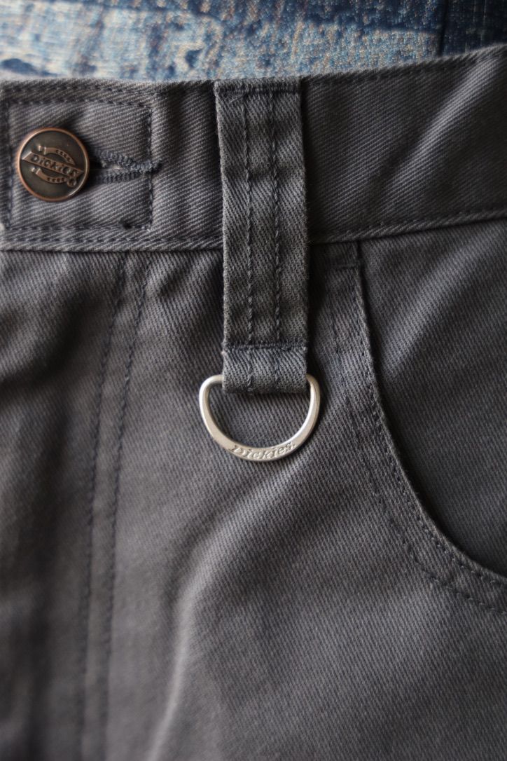 セダンオールパーパス SS25 Dickies® / Carpenter Wide Shorts(SD25S-PT09)Charcoal