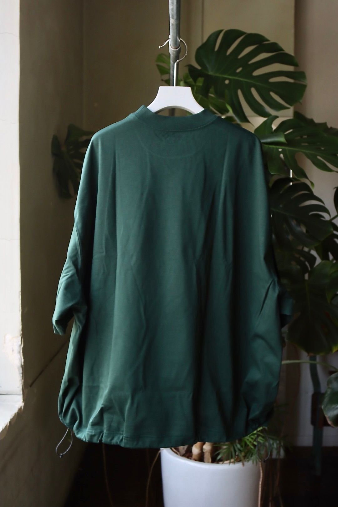 イズネス22SS BALLOON T-SHIRT(31SSSH05)GREEN