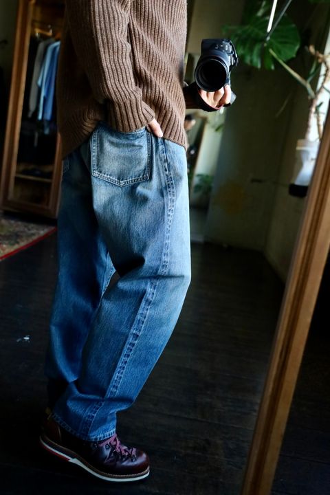 A.PRESSE No.22 Washed Wide Denim Pantsスタイル