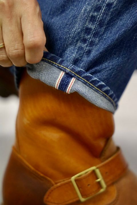 A.PRESSE Washed Denim Pants E"BLEACH"スタイル2025.10.12.