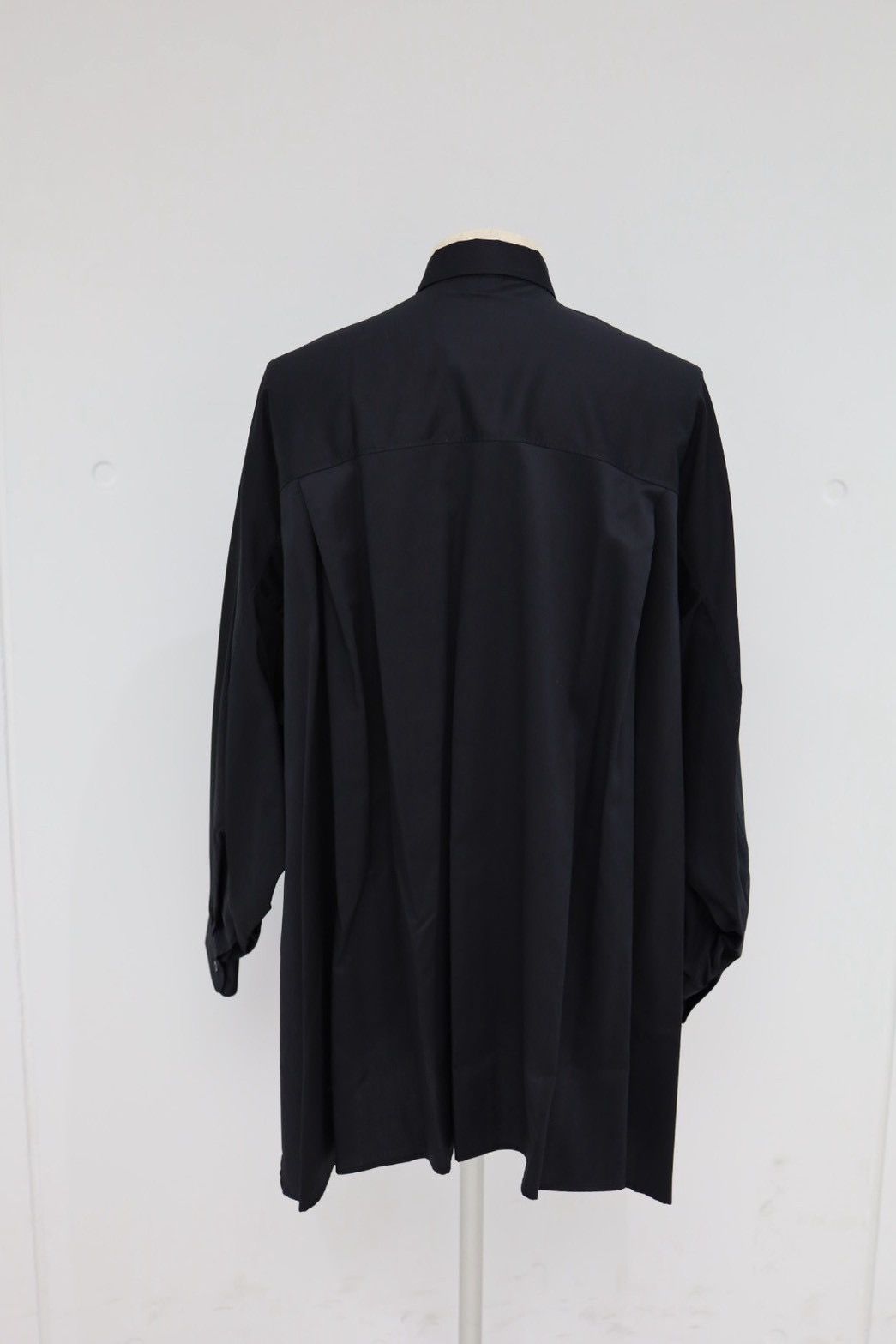 グラフペーパー WOMENS 26SS  Silicon Poplin Deep Slit Regular Collar Shirt(GL261-50183)BLACK☆2月28日(土)発売！