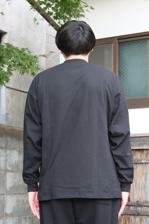 VIBTEX for FreshService “L/S CREW NECK TEE” style.2022.10.21