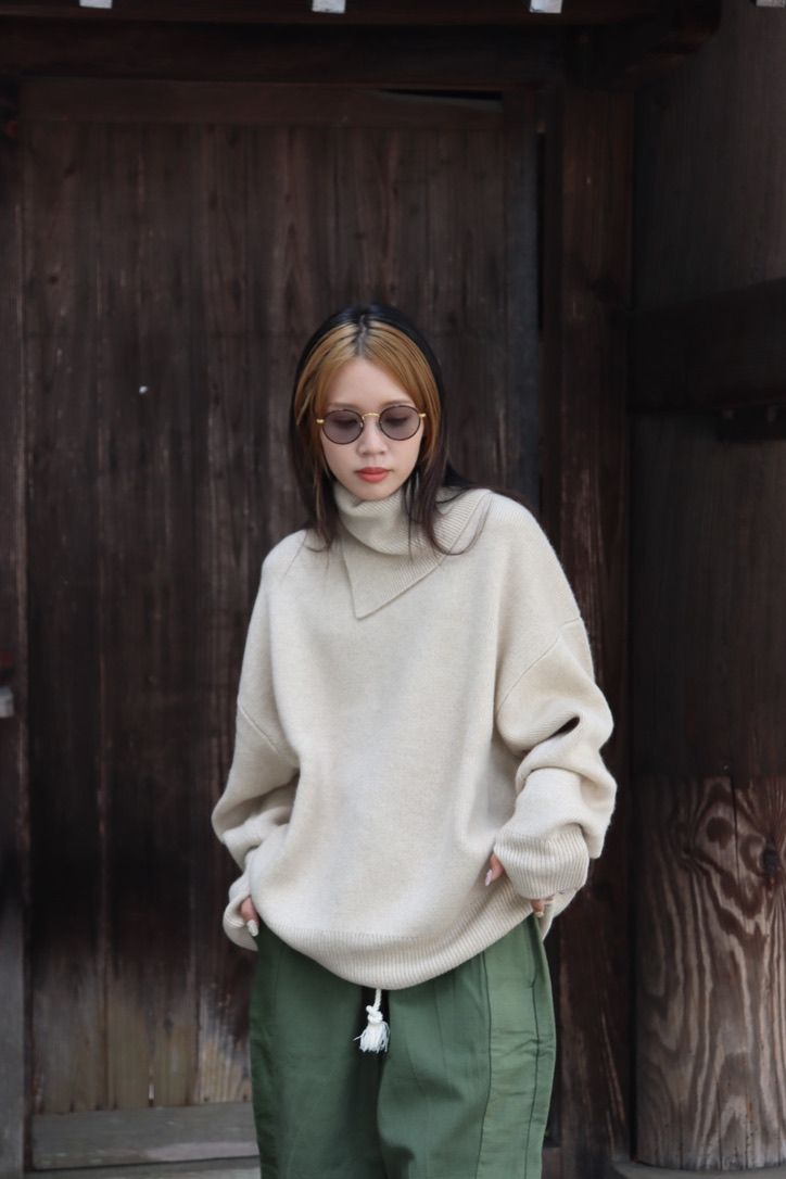 SEEALL 22AW SLIT HIGHNECK SWEATER style.2022.9.10