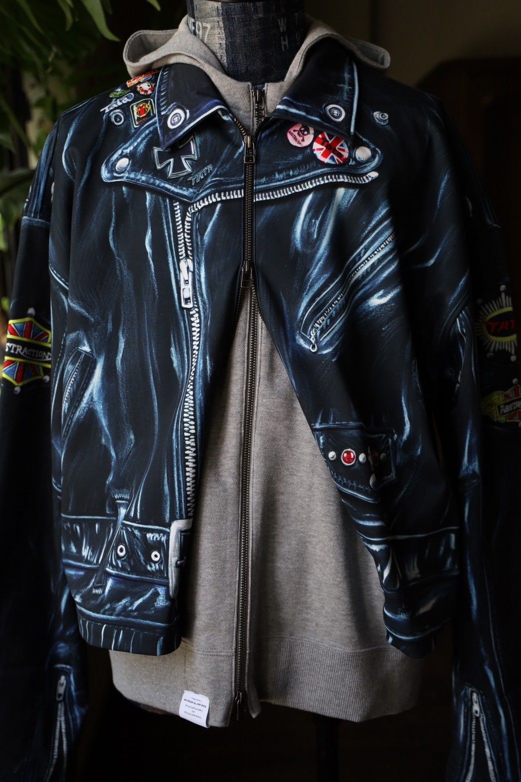 トーキングアバウト ジ アブストラクション 絵画PRINT LAYERED PARKA(NPT-J-003A)