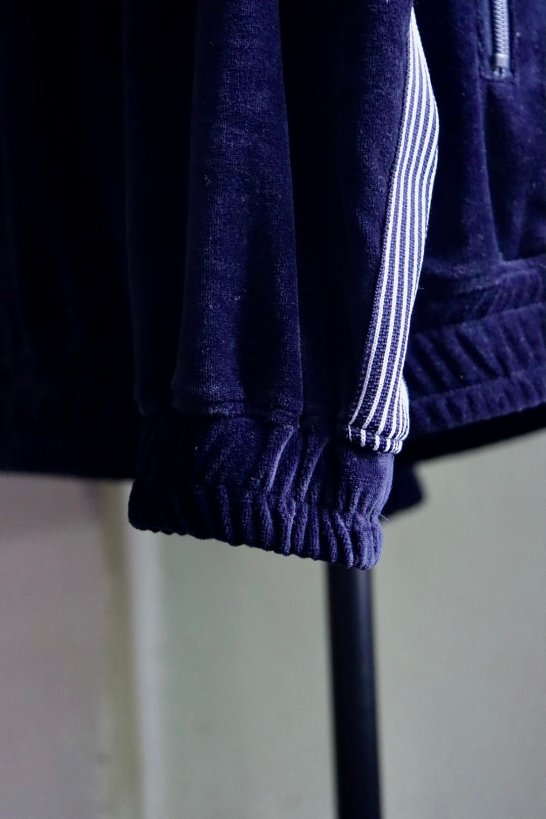 S.F.C 23FW VELOUR TRACK JACKET(SFCFW23CS06)Navy