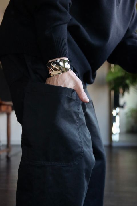 Graphpaper Suvin Herringbone Cargo Pants"BLACK"スタイル