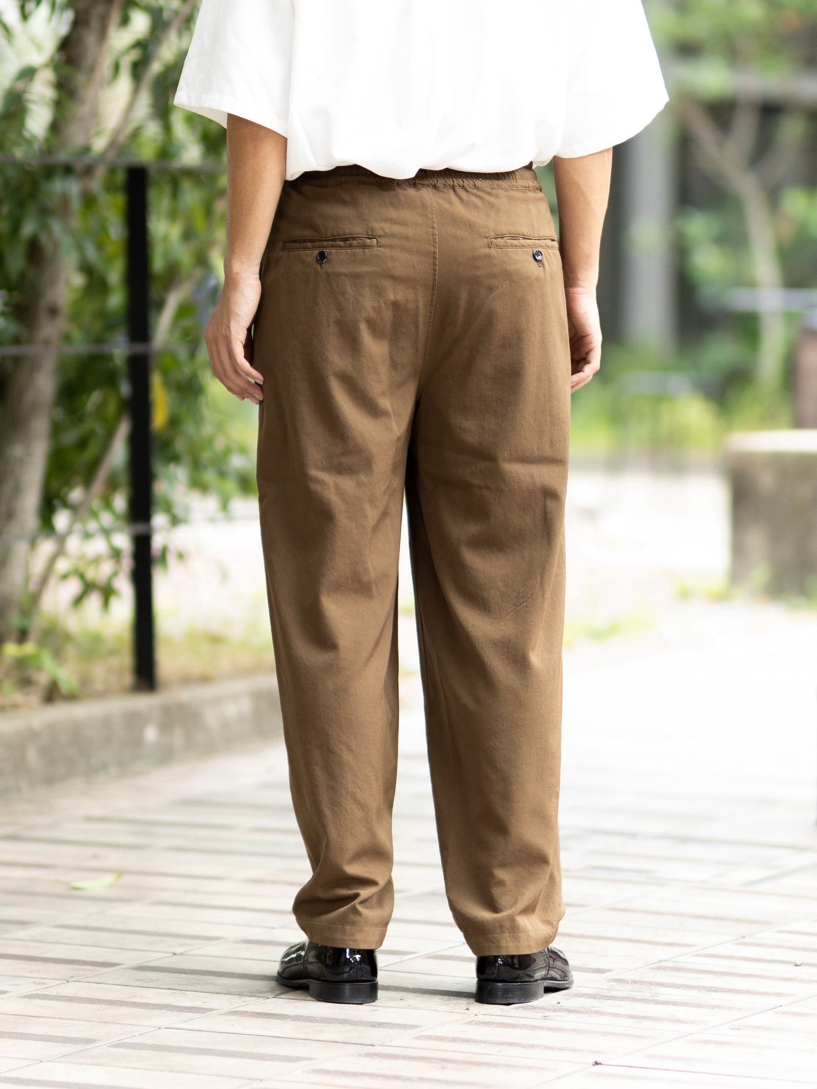 グラフペーパー Fulled Wool Twill Wide Easy Pants(GM263-40412)BROWN☆9月12日(土)発売！
