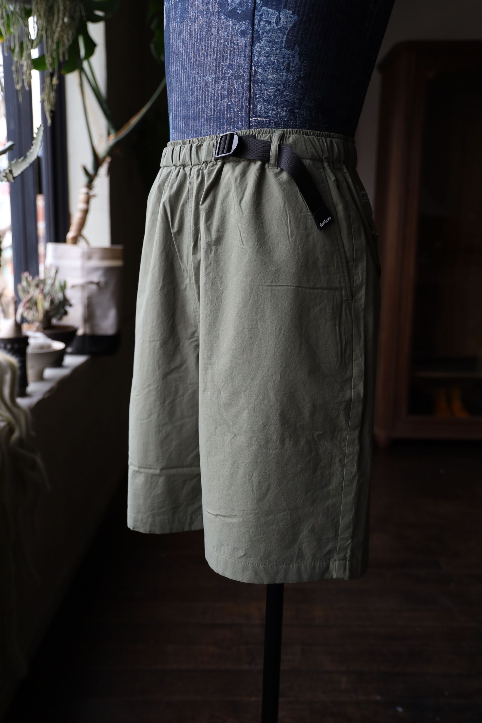 フレッシュサービス CRISP COTTON CLIMBING SHORTS(FSC251-40113)KHAKI