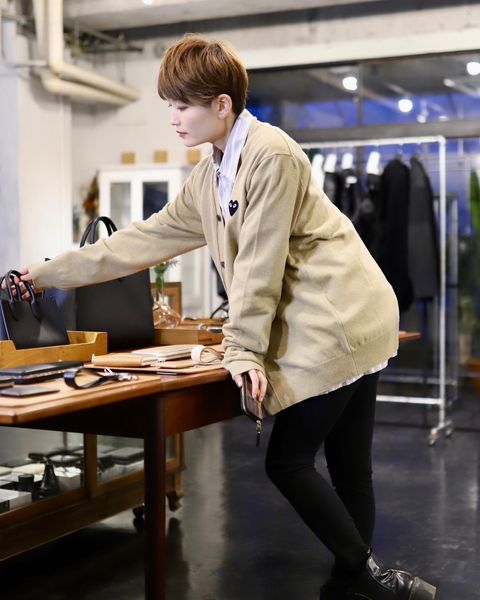 プレイ コムデギャルソン 新作 PLAY CARDIGAN style.2023.12.18