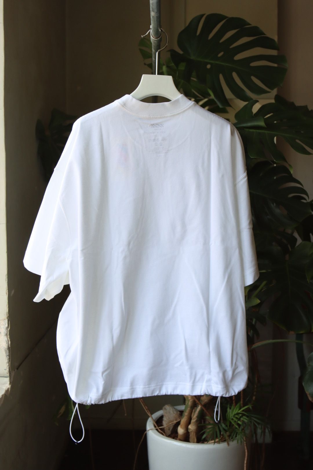 イズネス22SS BALLOON T-SHIRT(31SSSH05)WHITE