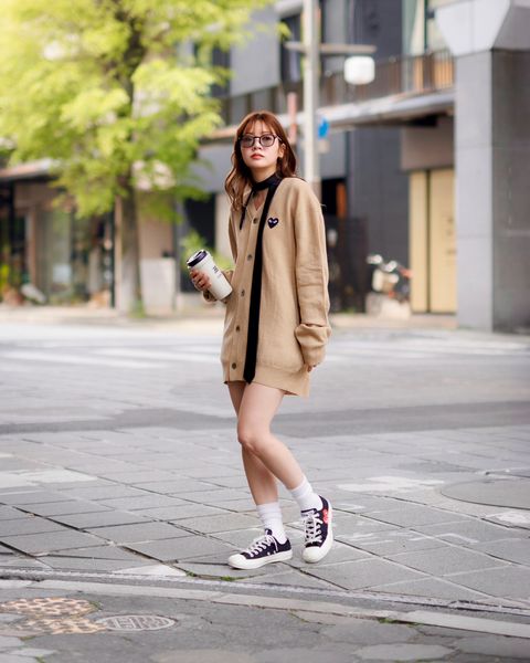 PLAY COMME des GARCONS V-NECK CARDIGAN style.2025.4.29