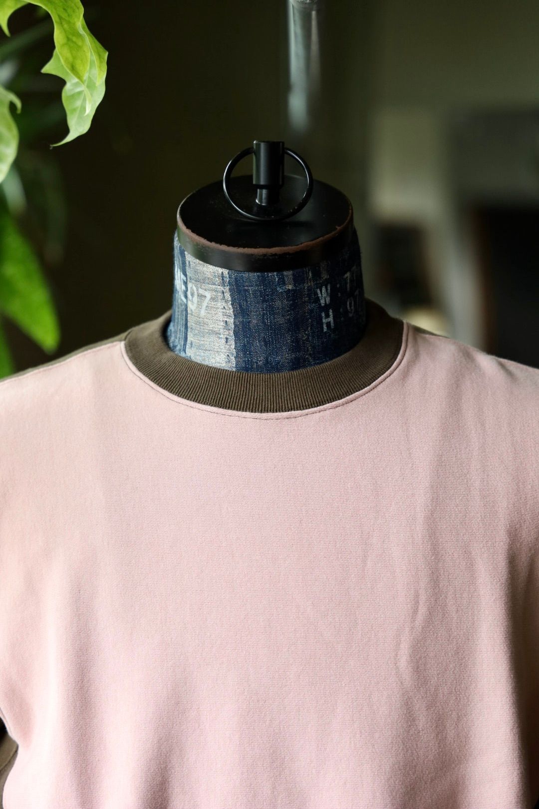 ファウンダ 25AW SWEAT SHIRT(015FD252021)PINK/KHAKI