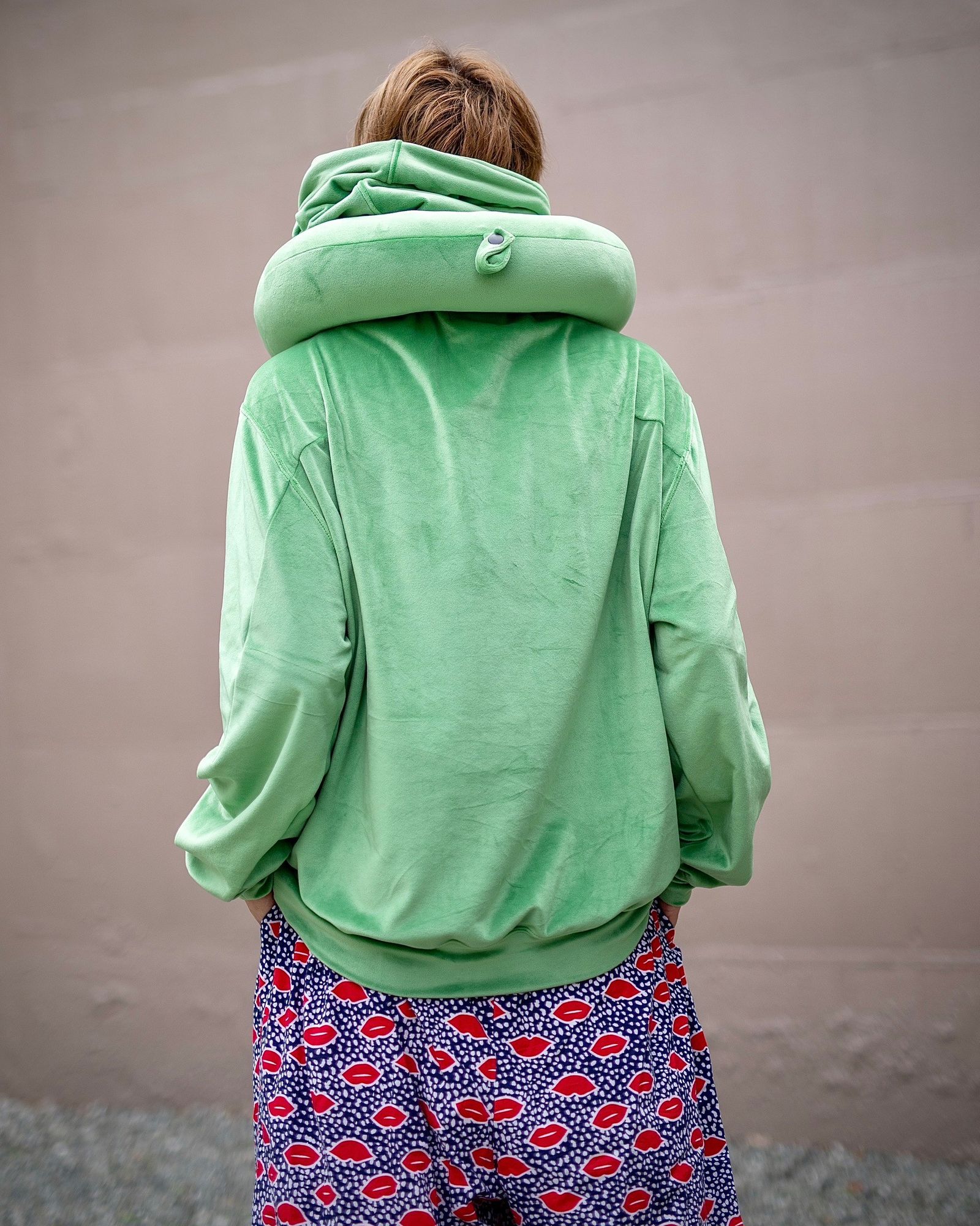 doublet 新作NECK PELLOW HOODIE style