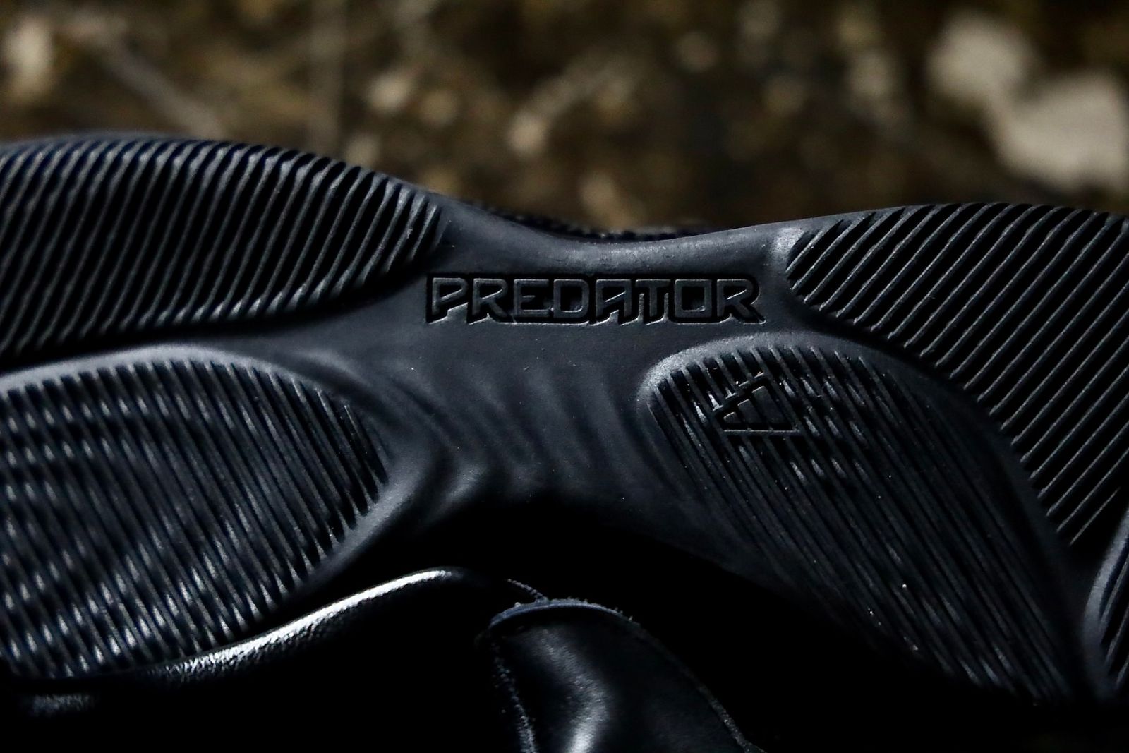 ワイスリー  Y-3 PREDATOR PRECISION(HP4653)BLACK☆新作発売！