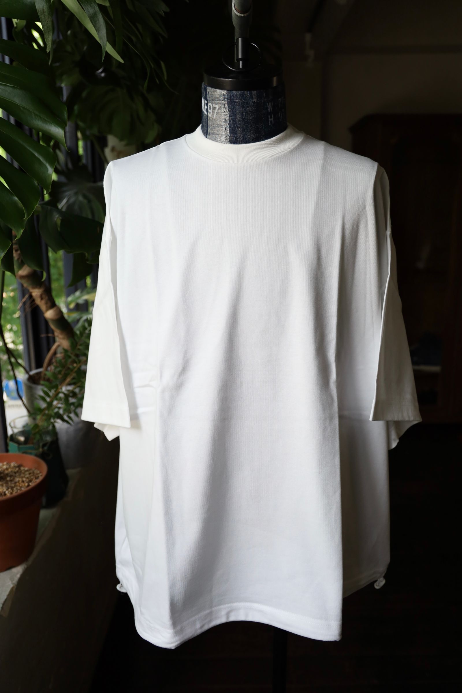 イズネス24AW BALLOON T SHIRT(31SSSH05-1)WHITE