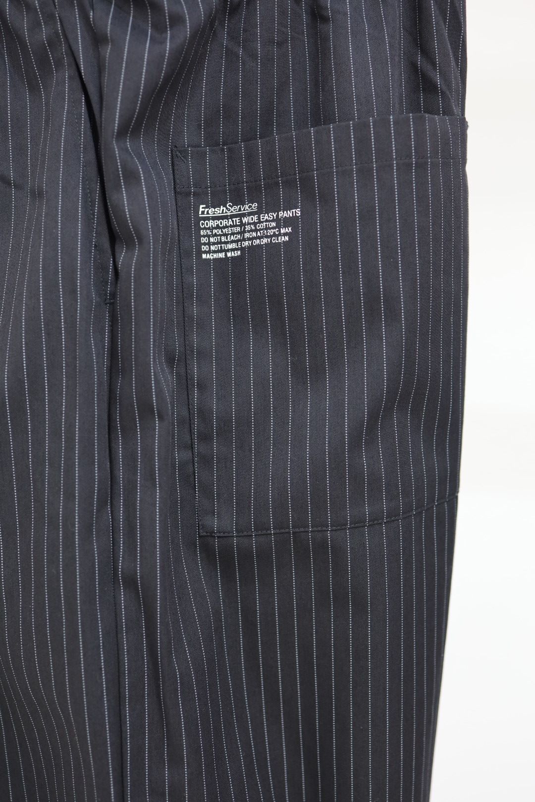 フレッシュサービス 26SS CORPORATE WIDE EASY PANTS(FSC262-40014B)BLACK STRIPE☆5月30日(土)発売！
