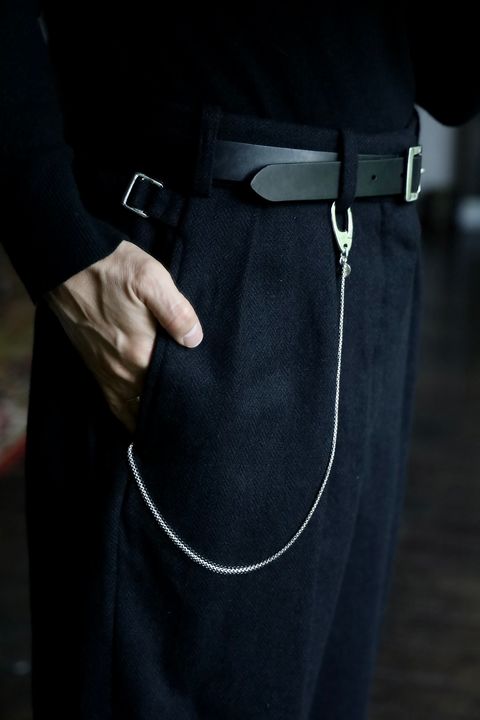 A.PRESSE Tweed Trousersスタイル