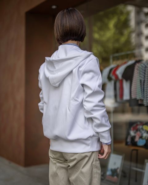PLAY COMME des GARCONS  エステルスムースバックワンポイントパーカー style.2024.09.12
