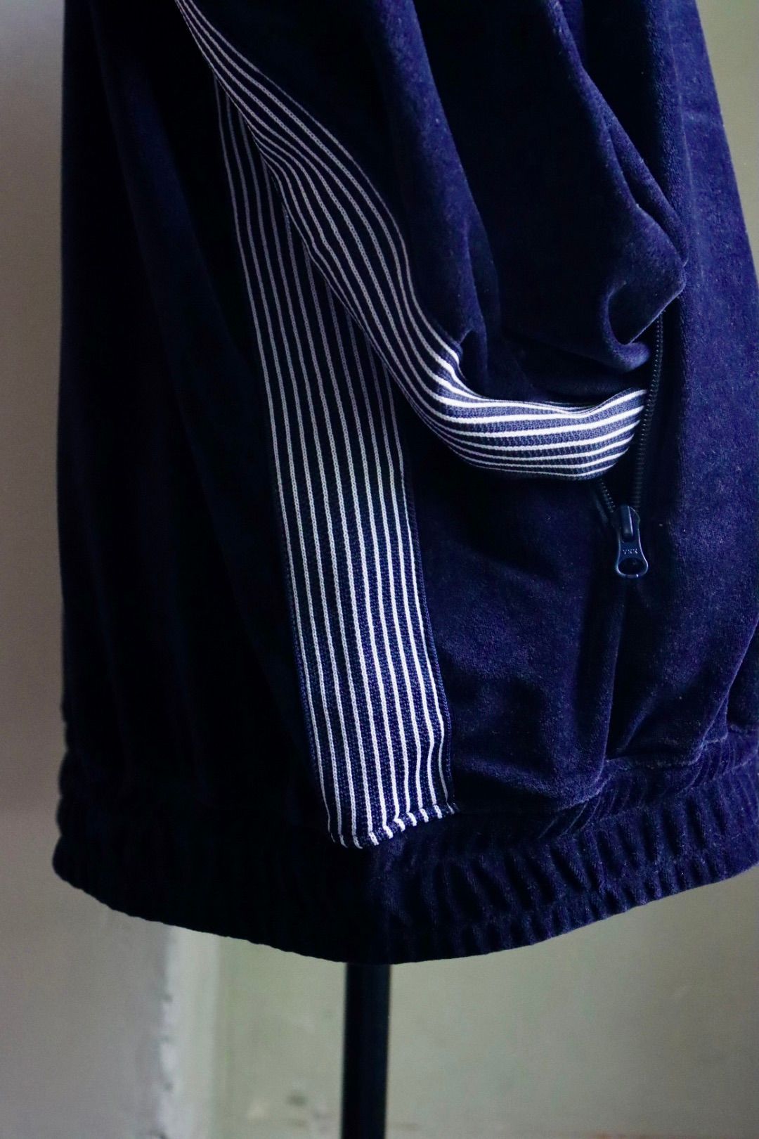 S.F.C 23FW VELOUR TRACK JACKET(SFCFW23CS06)Navy