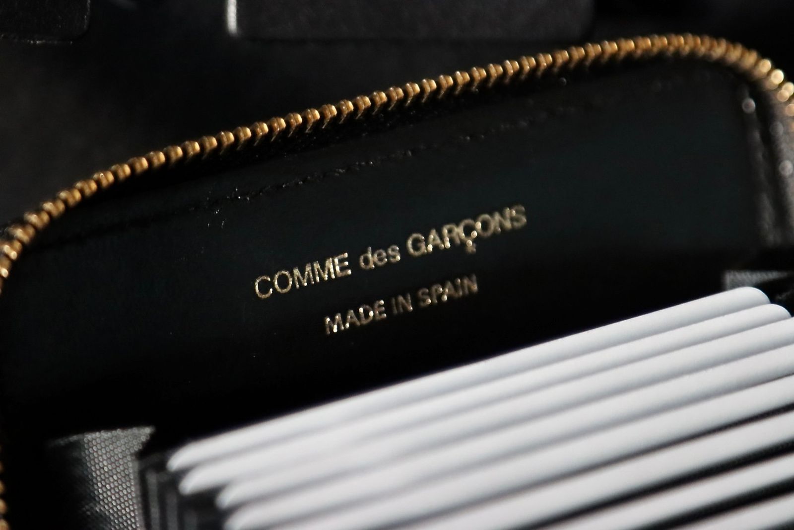 Wallet COMME des GARCONS - ウォレットコムデギャルソン新型 
