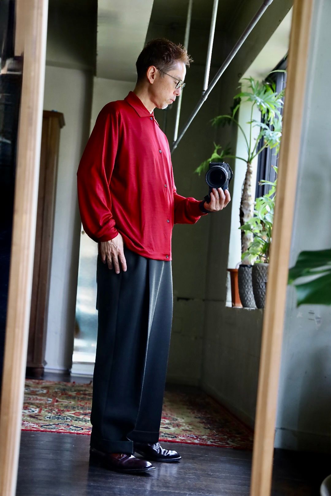 MARKAWARE 26AW DOUBLE PLEATED SEMI EASY TROUSERSスタイル