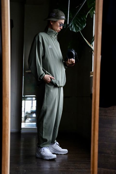 ReFresh!Service. “UTILITY PACKABLE SUIT”(KHAKI)スタイル