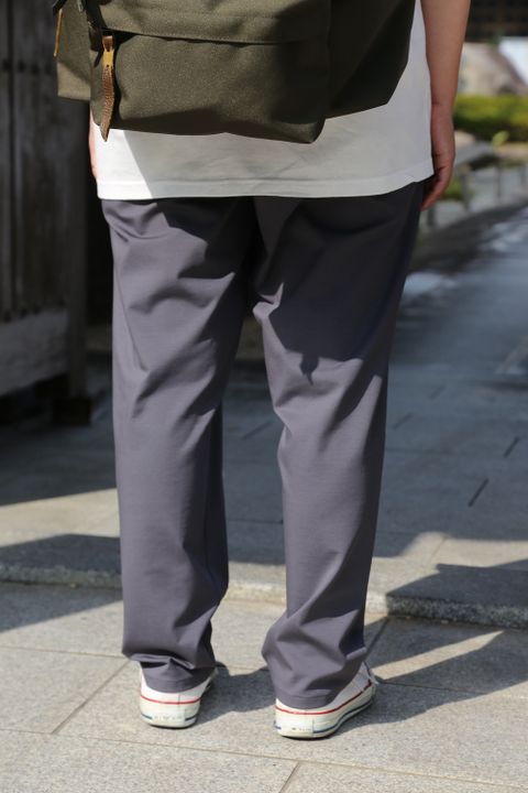 Graphpaper Compact Ponte Chef Pants(GM213-40042B) style. 2021.08.01.