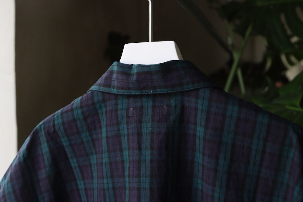 イズネス22SS BALLOON WIDE SHIRT(1022SSSH03)BLACK WATCH