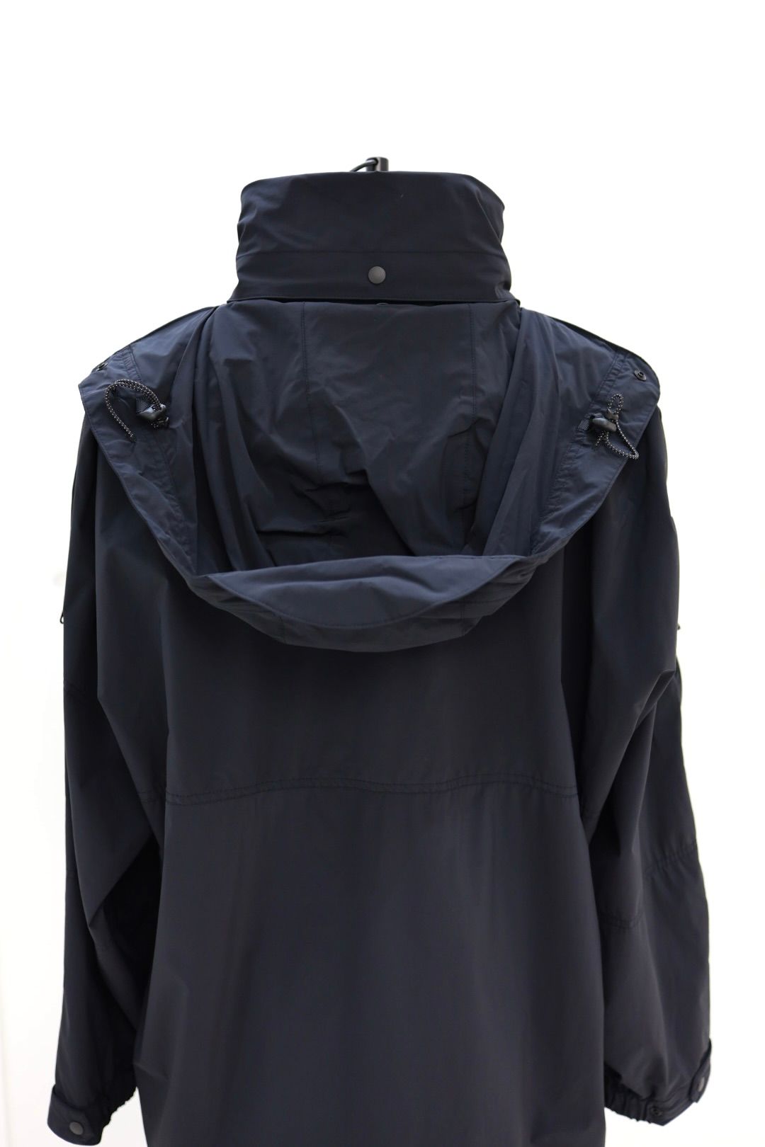 イズネス 26SS Technical Ventilation Coat(26SS_29_1008SSJK09)BLACK☆新作発売！
