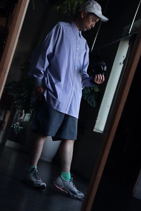 グラフペーパー22AW High Count Broad Stripe Regular Collar Shirt"BLUE STRIPE"スタイル