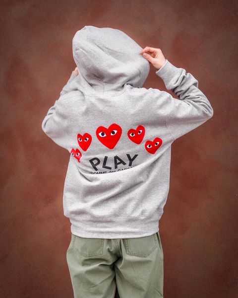PLAY COMME des GARCONS 新作5ハートスウェットパーカー style.2025.2.2