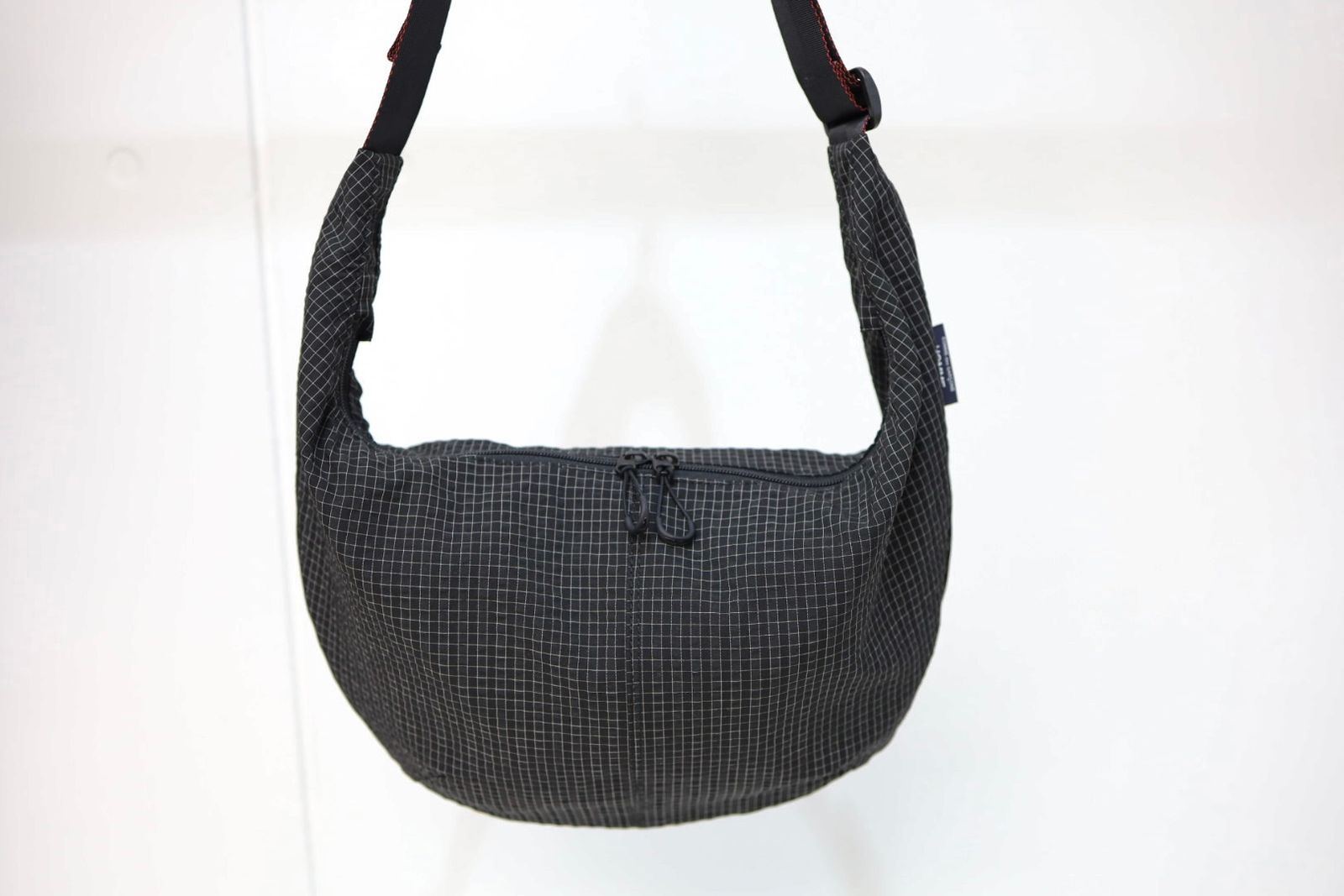 コムデギャルソンオム エステルグリッドショルダーバッグ(HQ-K202-051)BLACK x WHITE☆2月6日(金)発売！