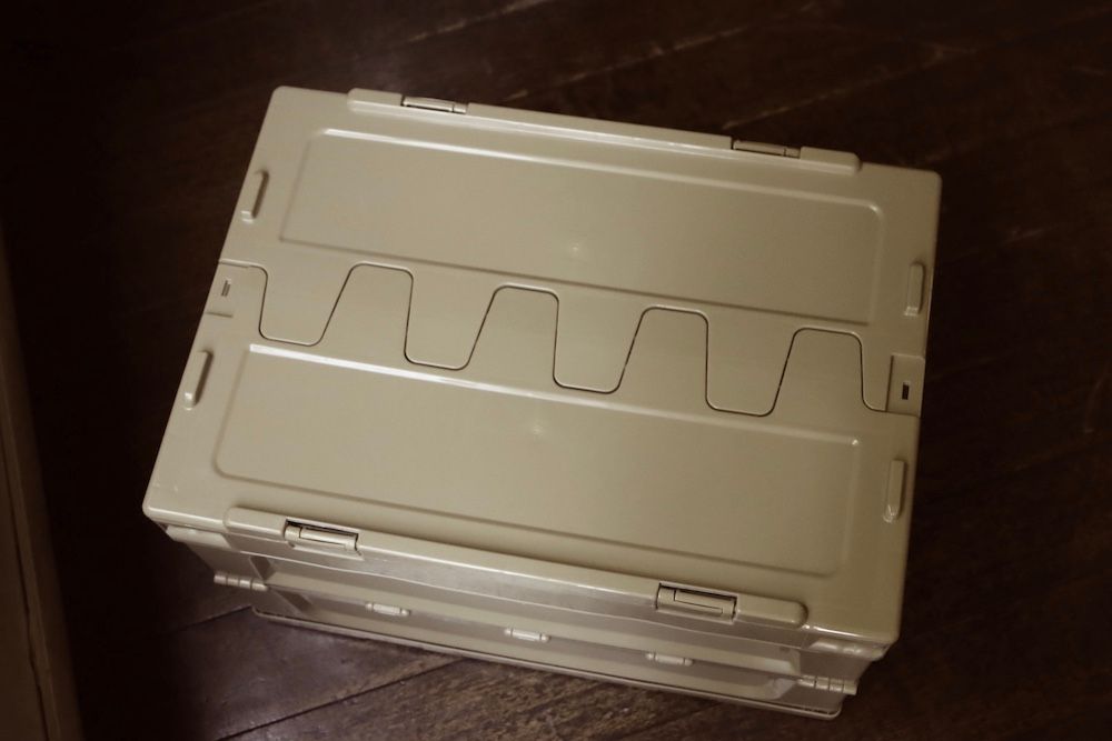 フレッシュサービス FOLDING CONTAINER w/2 DOORS "SAND"