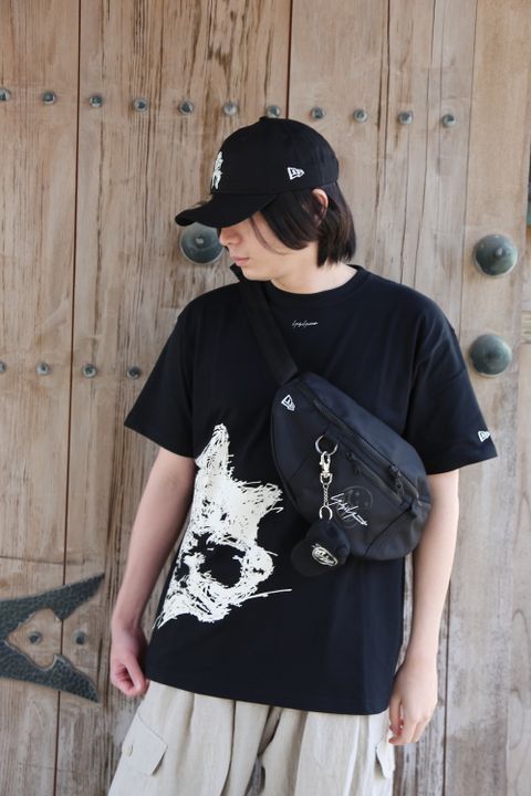 Yohji Yamamoto 半袖 コットン Tシャツ SS21 ドッグ シグネチャーロゴ(HD-T96-082)style.2021.4.13.