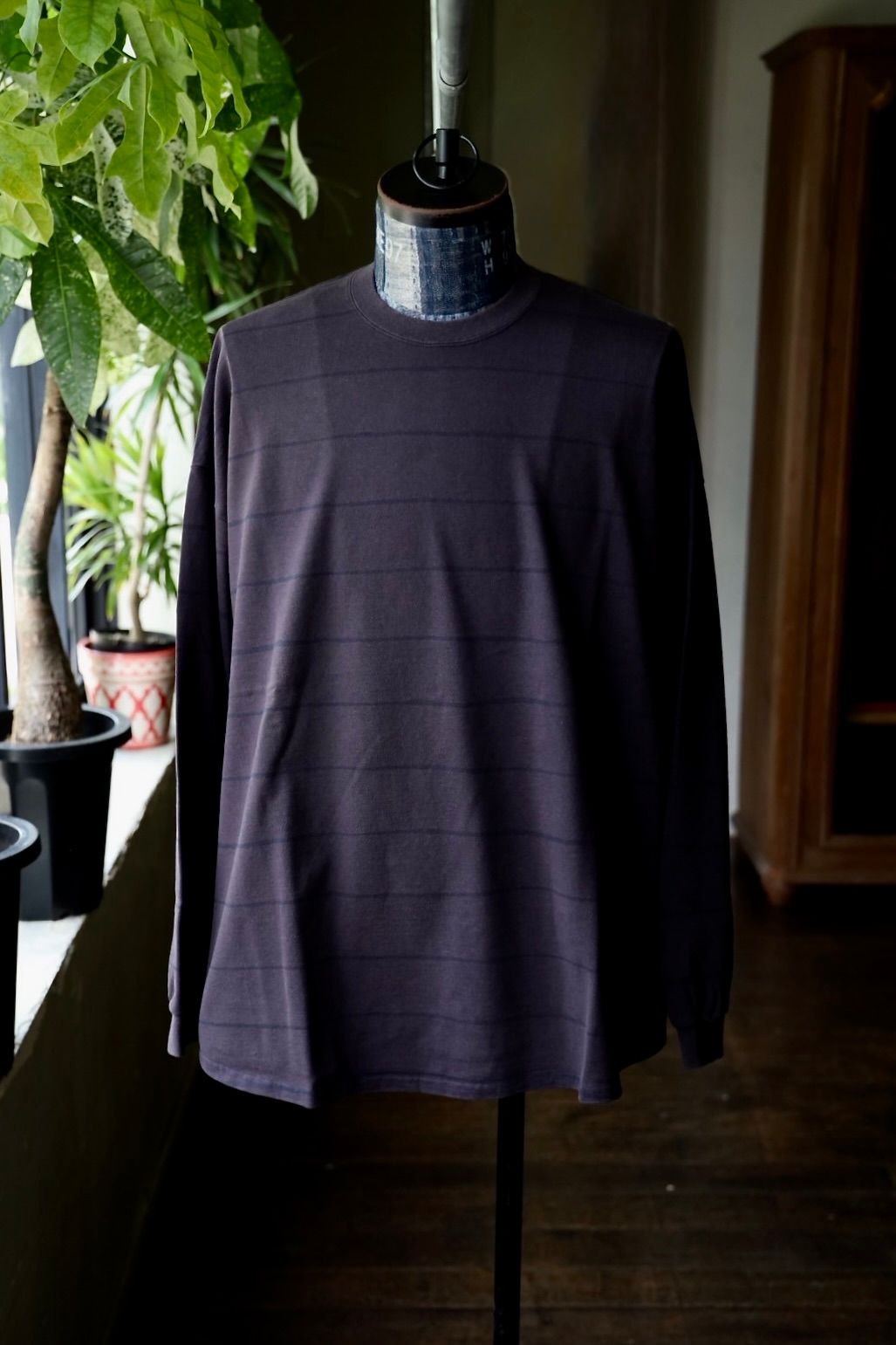 S.F.C 25FW エスエフシー SIDE STRIPE SUPER BIG LS TEE(DISCHARGED)(SFCFW25CS06)Navy(ブラウンぽい）☆9月20日(土)発売！