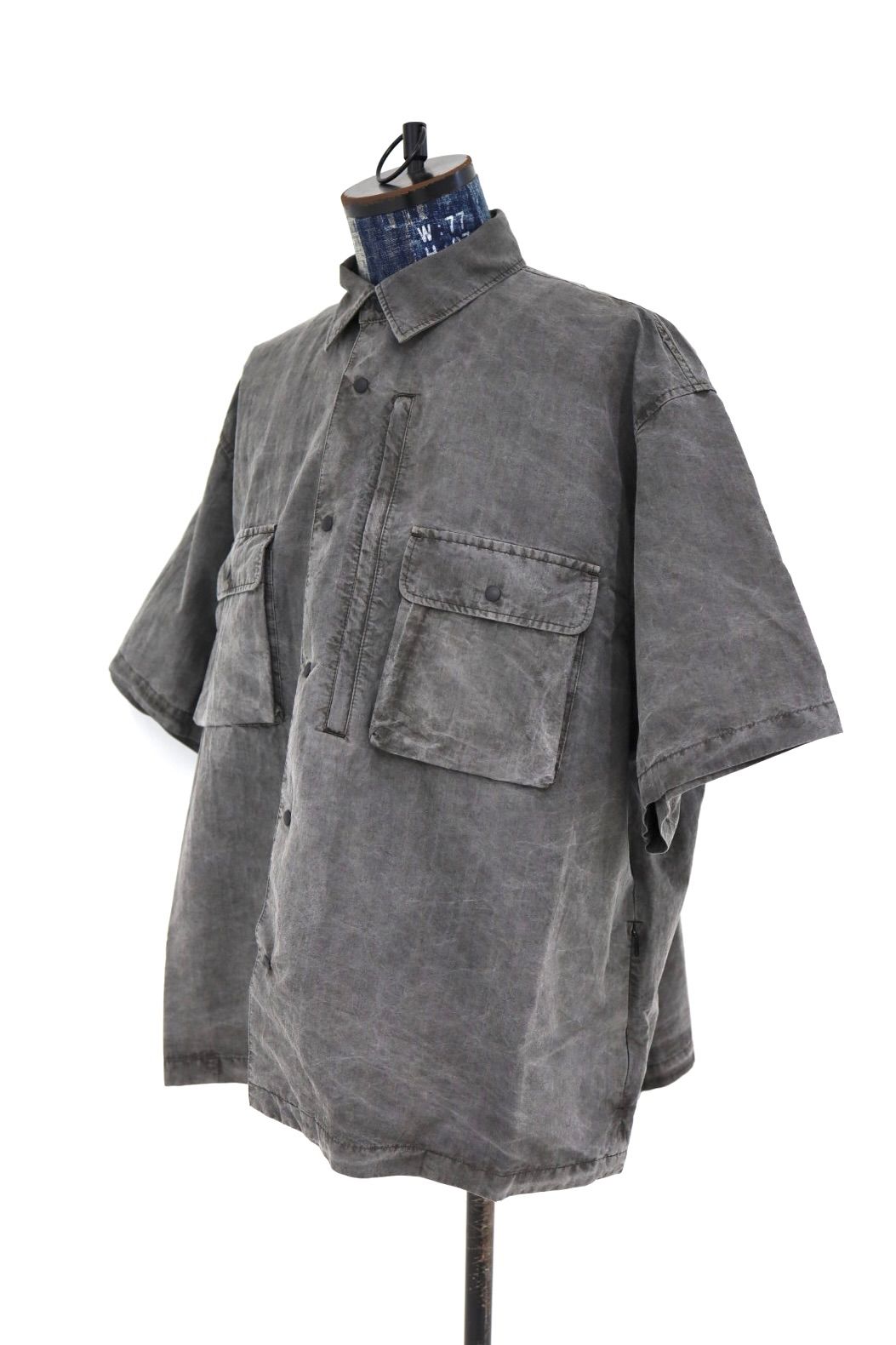 イズネス 26SS シャツ Pigment-Dyed Short-Sleeve Shirt(26SS_09_1008SSSH04-1) BLACK ☆新作発売！