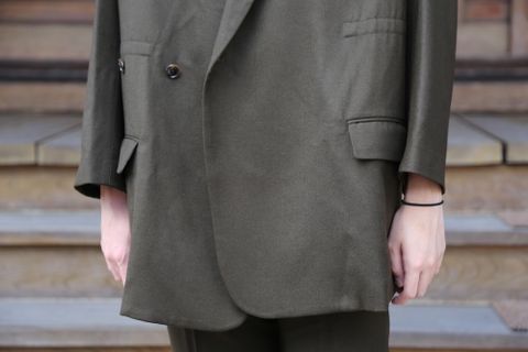 YOKE 新作WOOL FLANNEL BACK SLIT STRAGIHT TROUSERS style.2020.9.27.