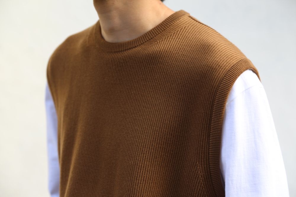 Graphpaper High Density Knit Vest "CAMEL" Style 2020.9.19.