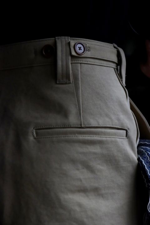 A.PRESSE 23SS Motorcycle Trousers"BEIGE"スタイル