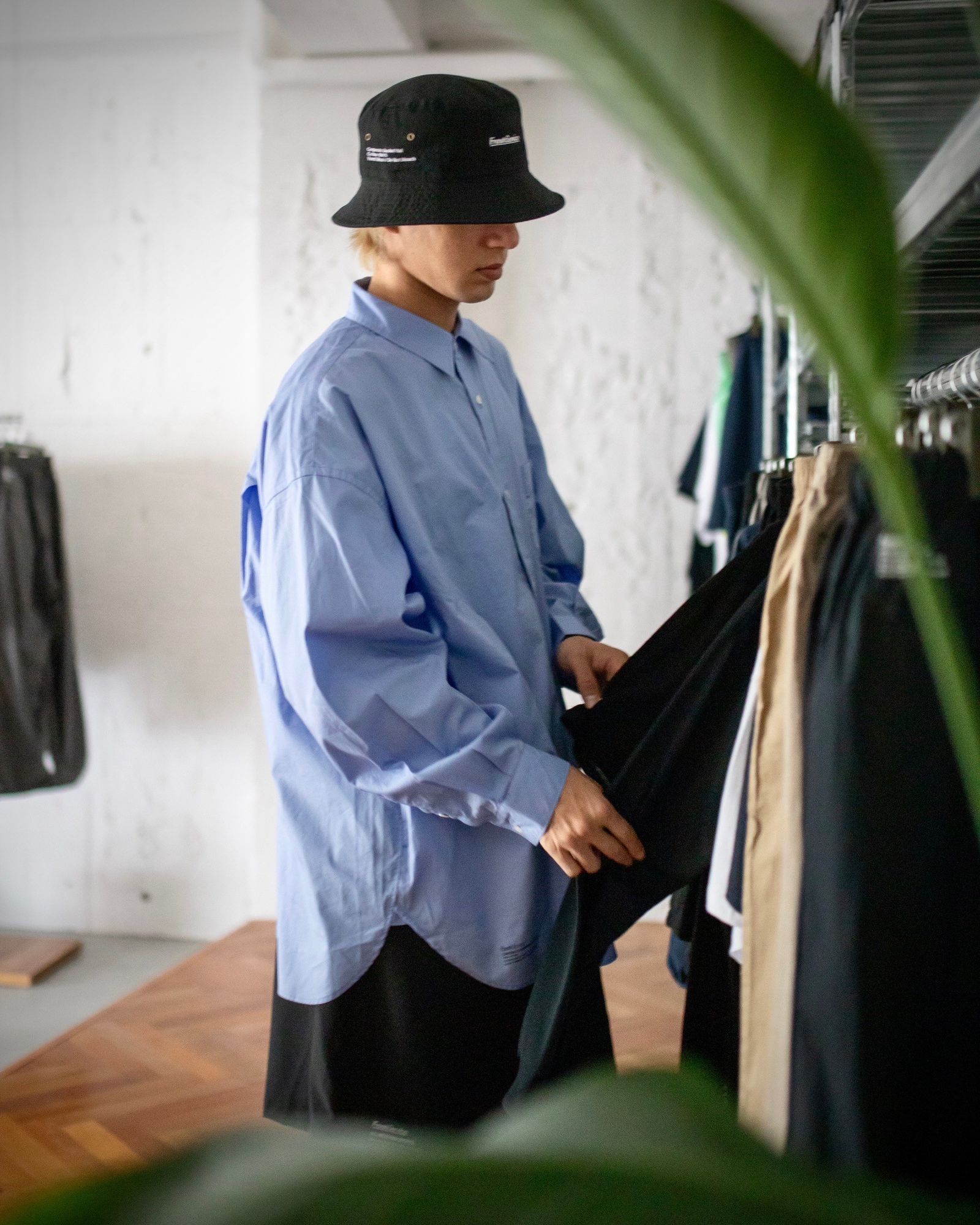 FreshService SPOT CORPORATE UNIFORM L/S SHIRT(L.BLUE) style 2024.6.28