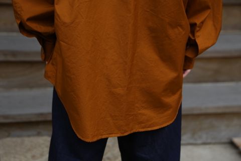 Graphpaper Broad L/S Oversized Regular Collar Shirt(GM212-50110B) style. 2021.06.06.
