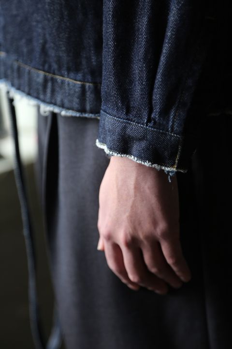 YOKE DETACHABLE POCKET DENIM JACKET(YK21SS0196B) style.2021.5.2.