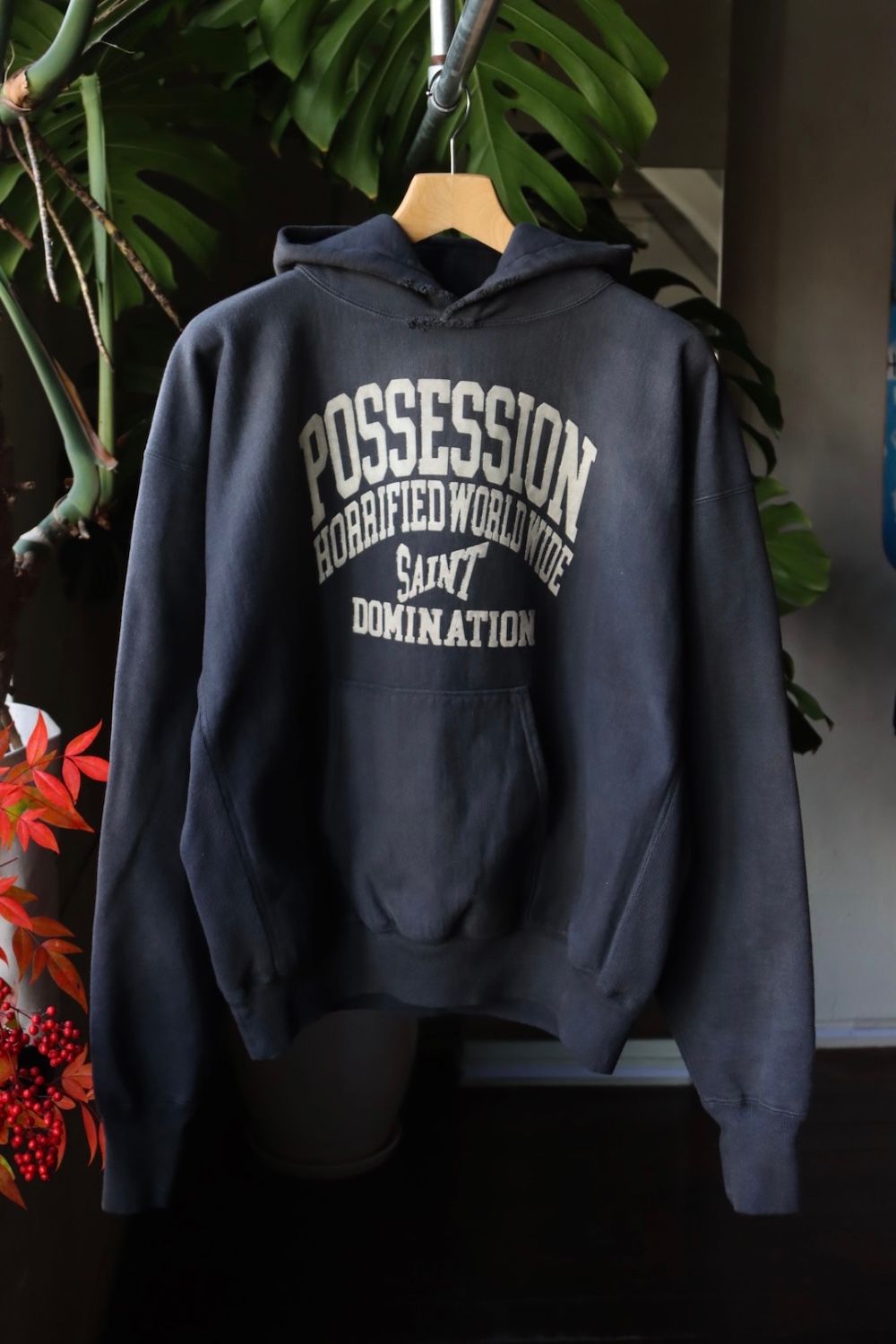 ©SAINT M×××××× - セントマイケル スウェットパーカー HOODIE POSSESSION(SM-A22-0000-025)BLACK  | mark