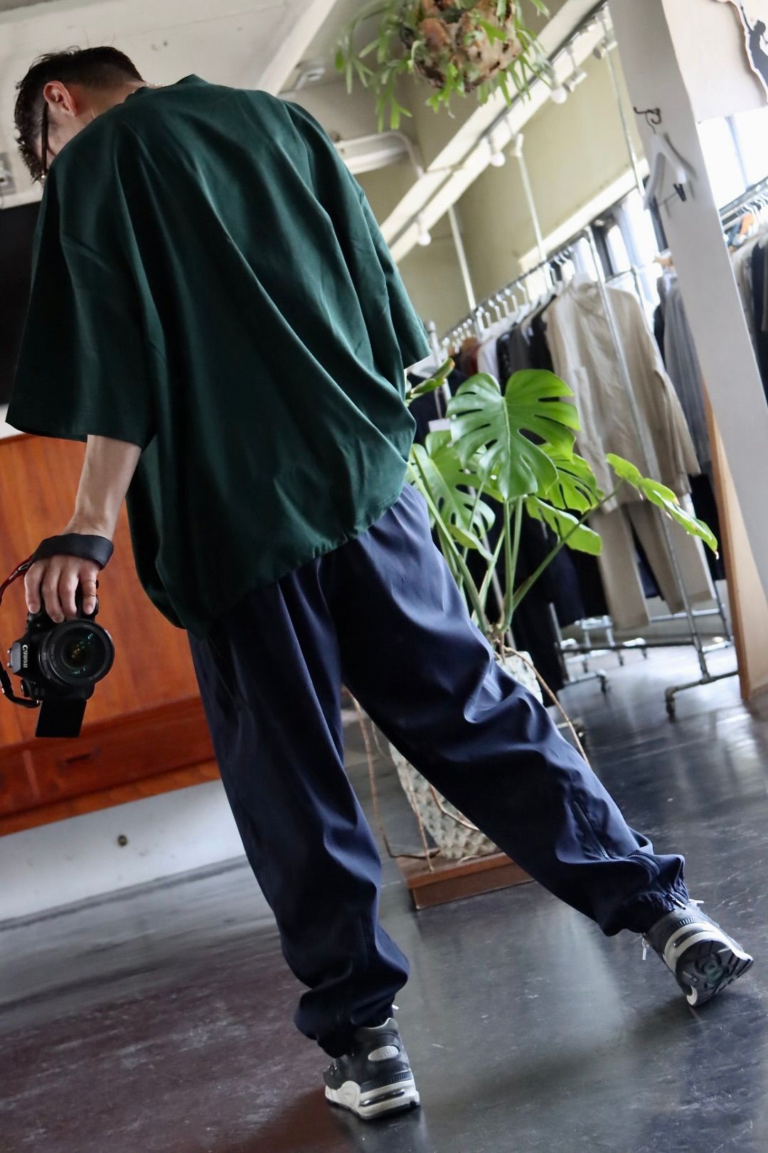 イズネス22SS BALLOON T-SHIRT(31SSSH05)GREEN