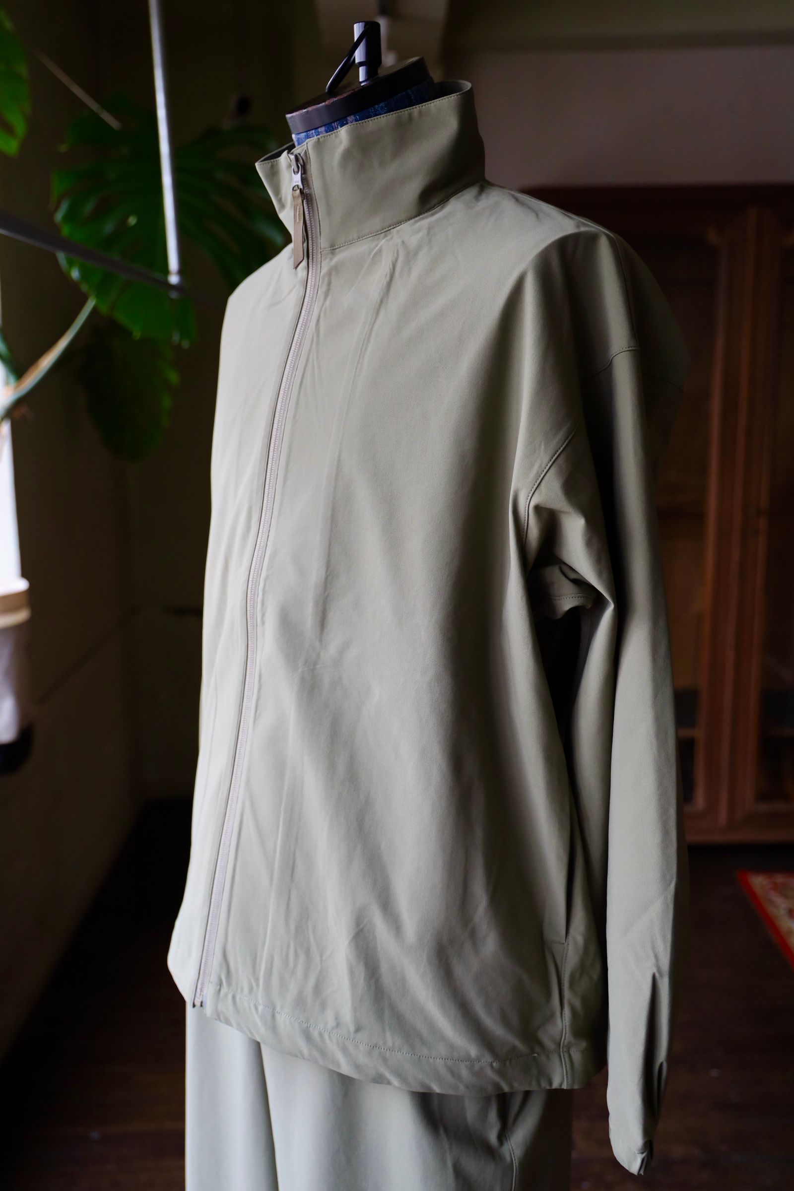 フレッシュサービス CORPORATE TRACK SUIT(FSC253-60082B)KHAKI☆再入荷しました！