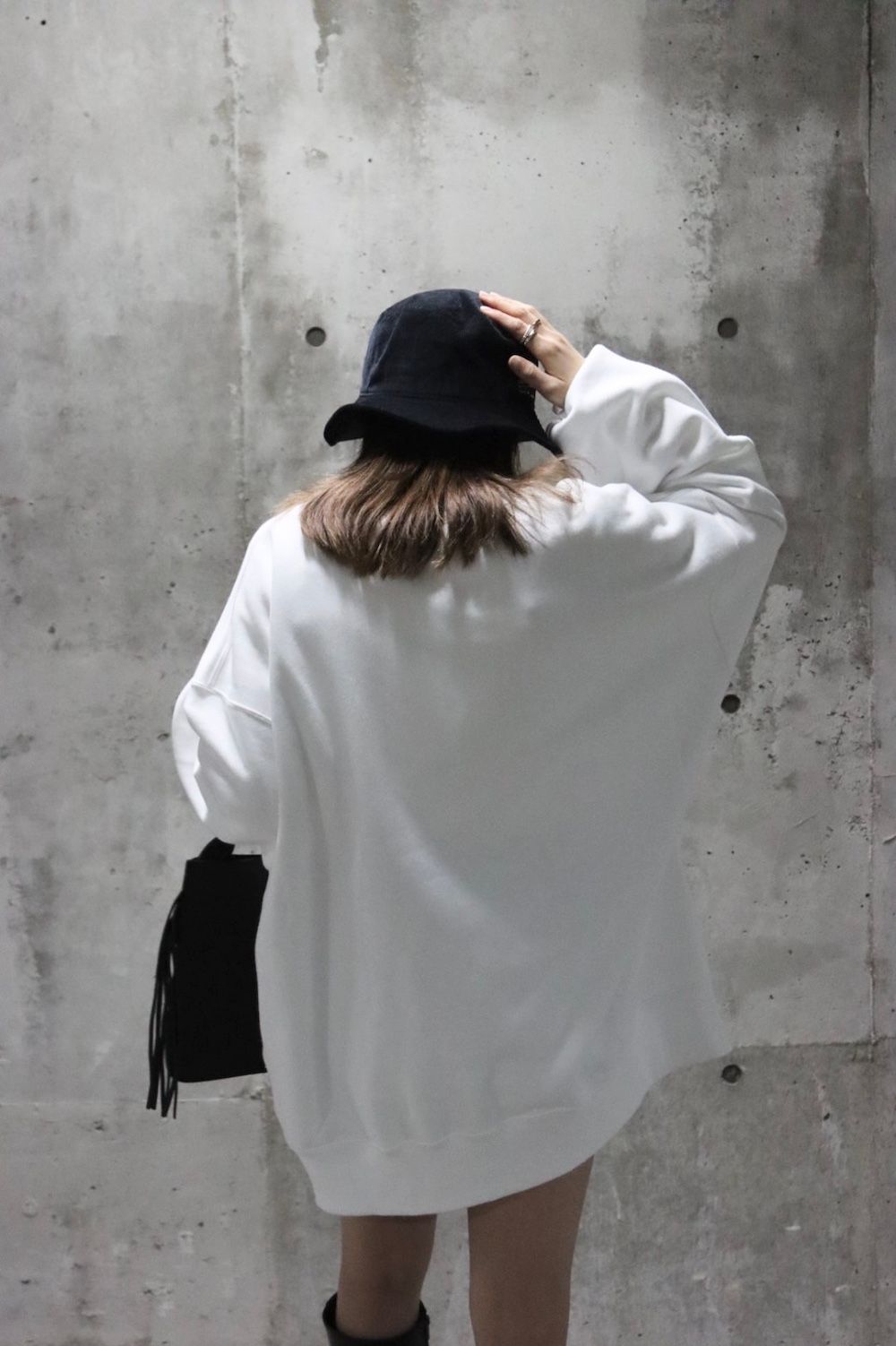 FreshService LIGHT OZ CREW NECK SWEAT style.2023.01.15.