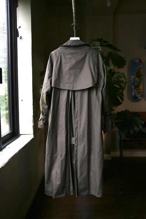 YOKE 21AW REVERSIBLE TRENCH COAT SAGE GREEN style.8.13.